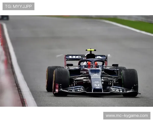 F1雨战查尔斯大显身手精准操控